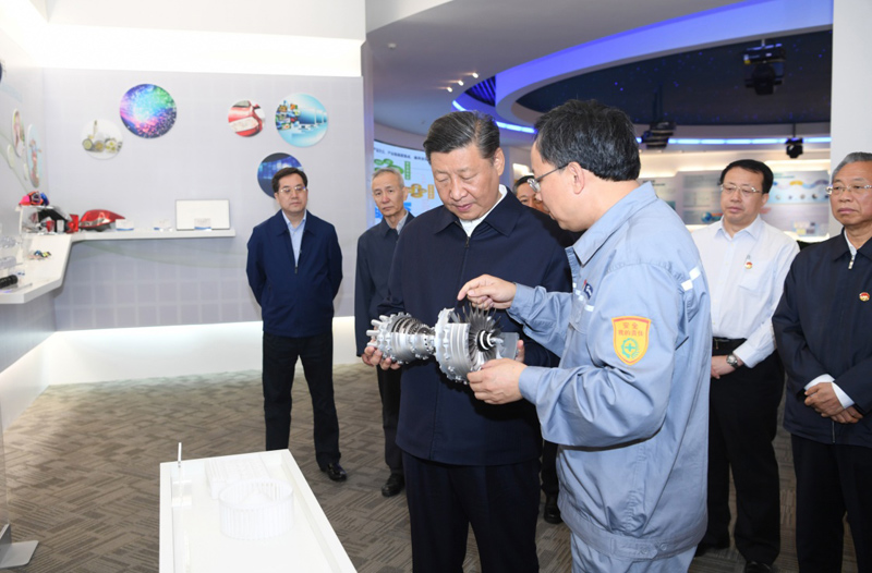 6��12����14�գ��й���������ǡ�������ϯ�������ί��ϯϰ��ƽ��ɽ�����졣����13�����磬ϰ��ƽ������̨��ҵ԰��ȡ��ҵ������ܡ�